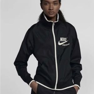 NIKE SPORTSWEAR ARCHIVE JACKET AWESOME STYLE RARE SIZE SMALL